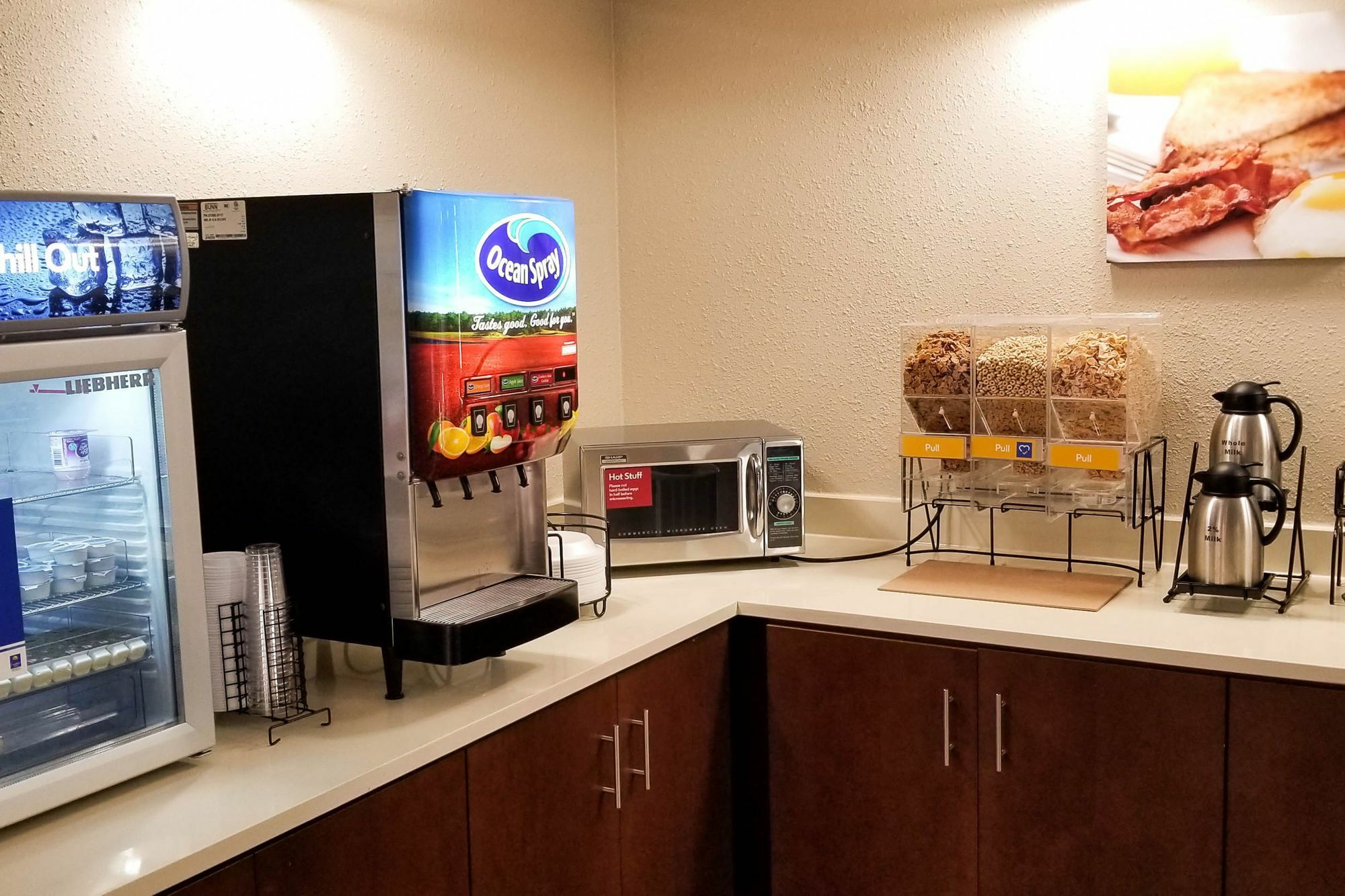 Comfort Inn & Suites Уичита Экстерьер фото